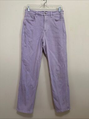 Hollister Ultra High-Rise Mom Jeans in Lilac